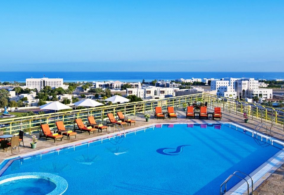 هتل سیتی سیزن